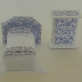 Toile bed or dresser